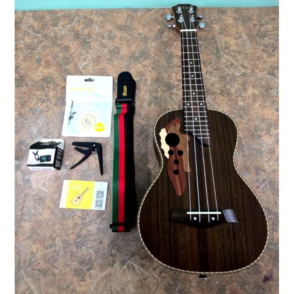 Paisen Rosewood Concert Ukelele - 23" With Gig Bag & Acessories